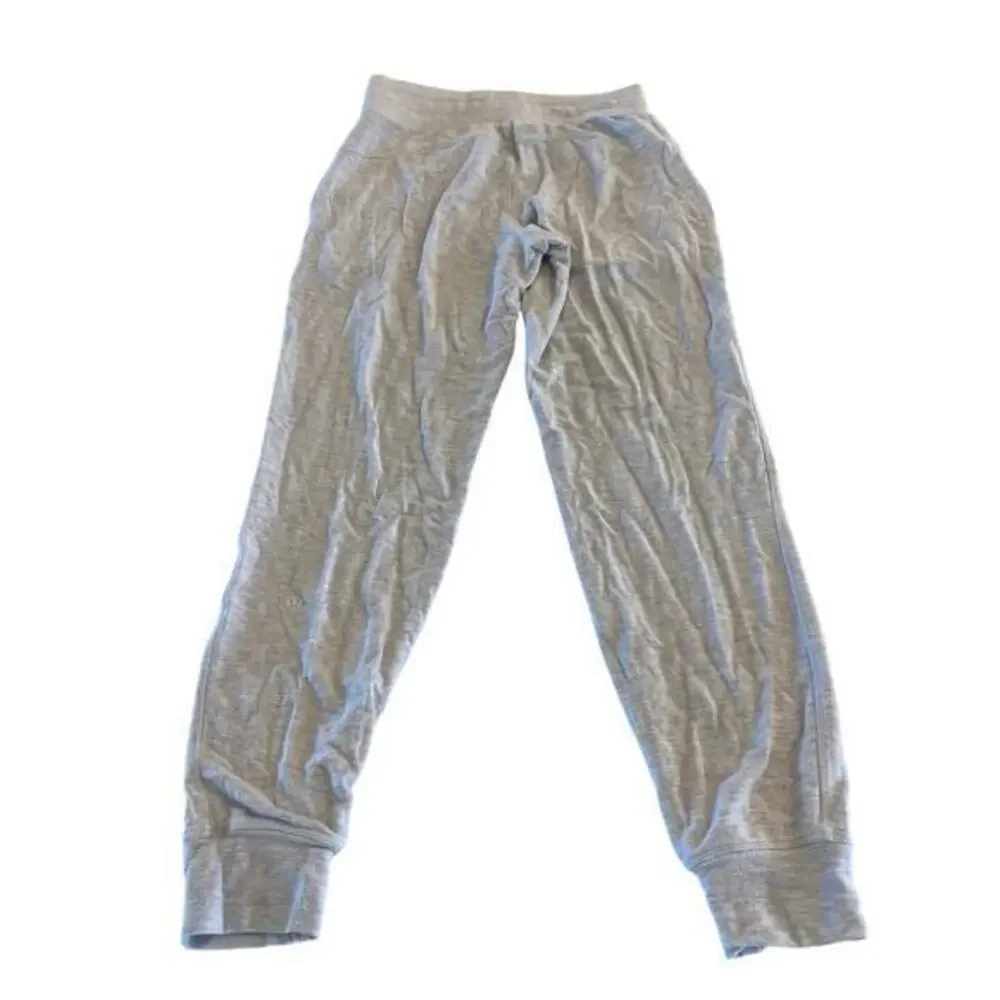 Lululemon Warm Down Joggers Soft‎ Touch Heathered Core Ultra Light Grey Size 2